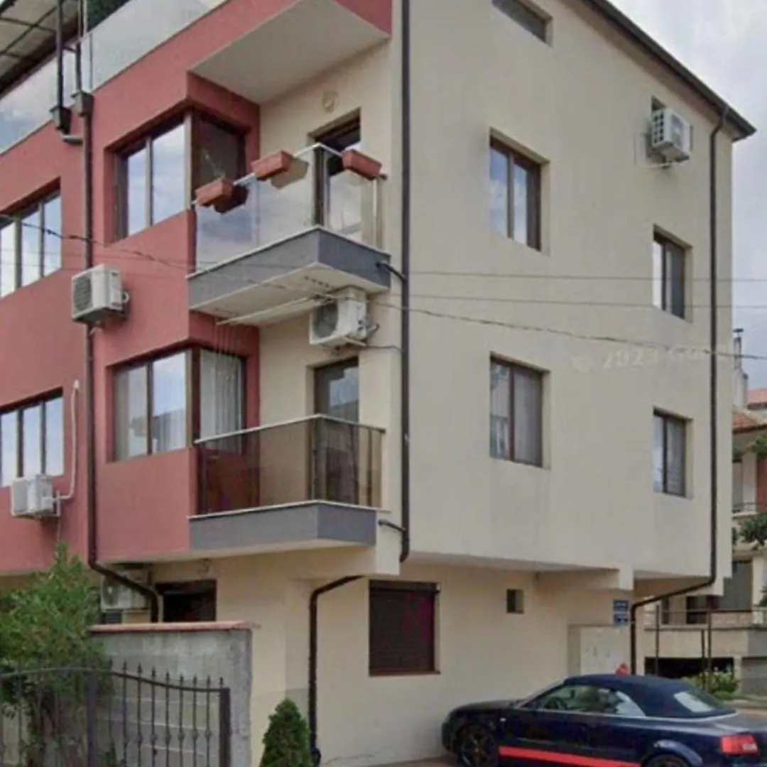 Апартамент Сарафово Романс Burgas Apartment